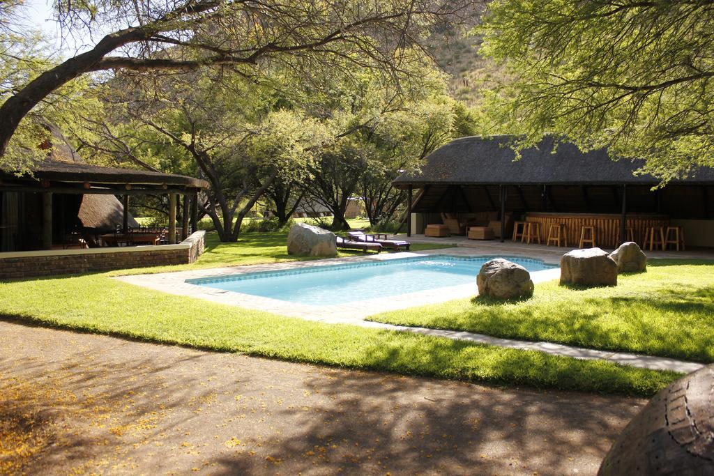 Villa Ko Ka Tsara Bush Camp à Beaufort West Extérieur photo