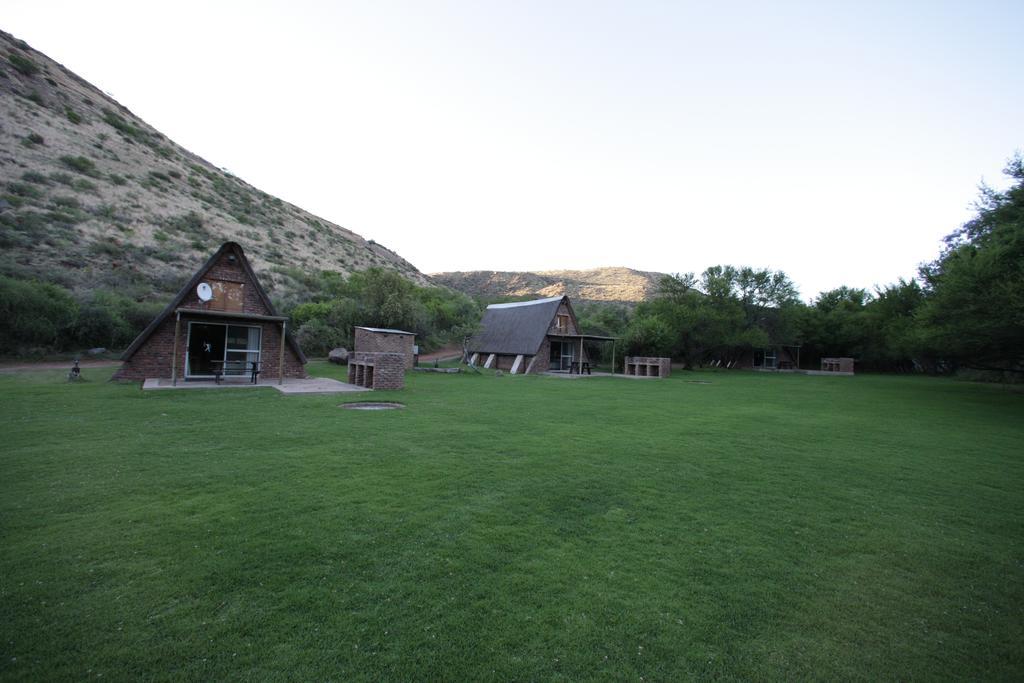 Villa Ko Ka Tsara Bush Camp à Beaufort West Extérieur photo